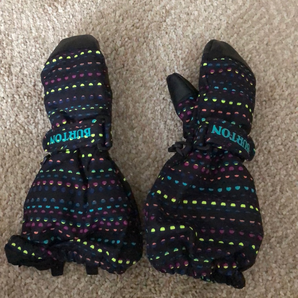 Burtons kids snow mittens, size 2t